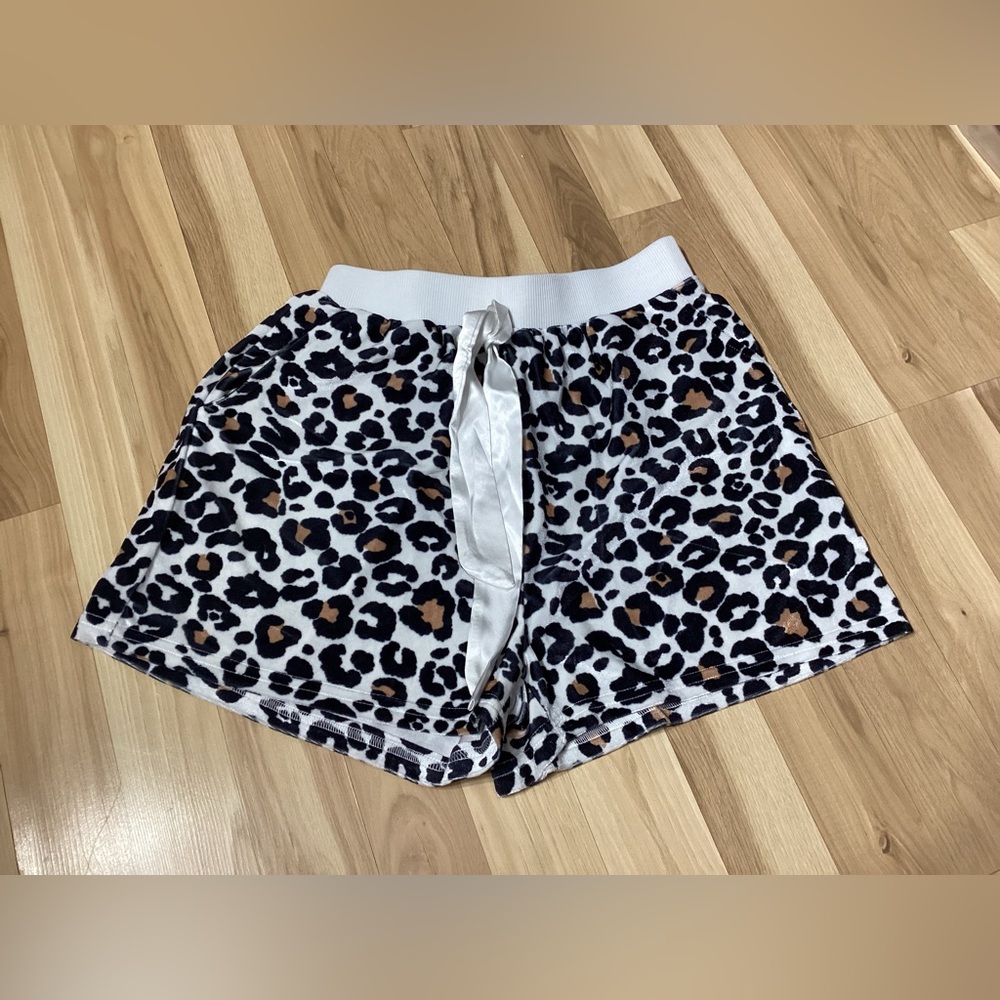 Cheetah Print Pajama Shorts Size Medium